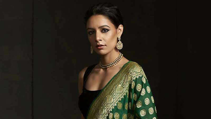 Banarasi sari is the national dress for Indian women