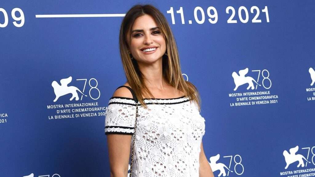 Venice Film Festival: Penelope Cruz wins Best Actress award