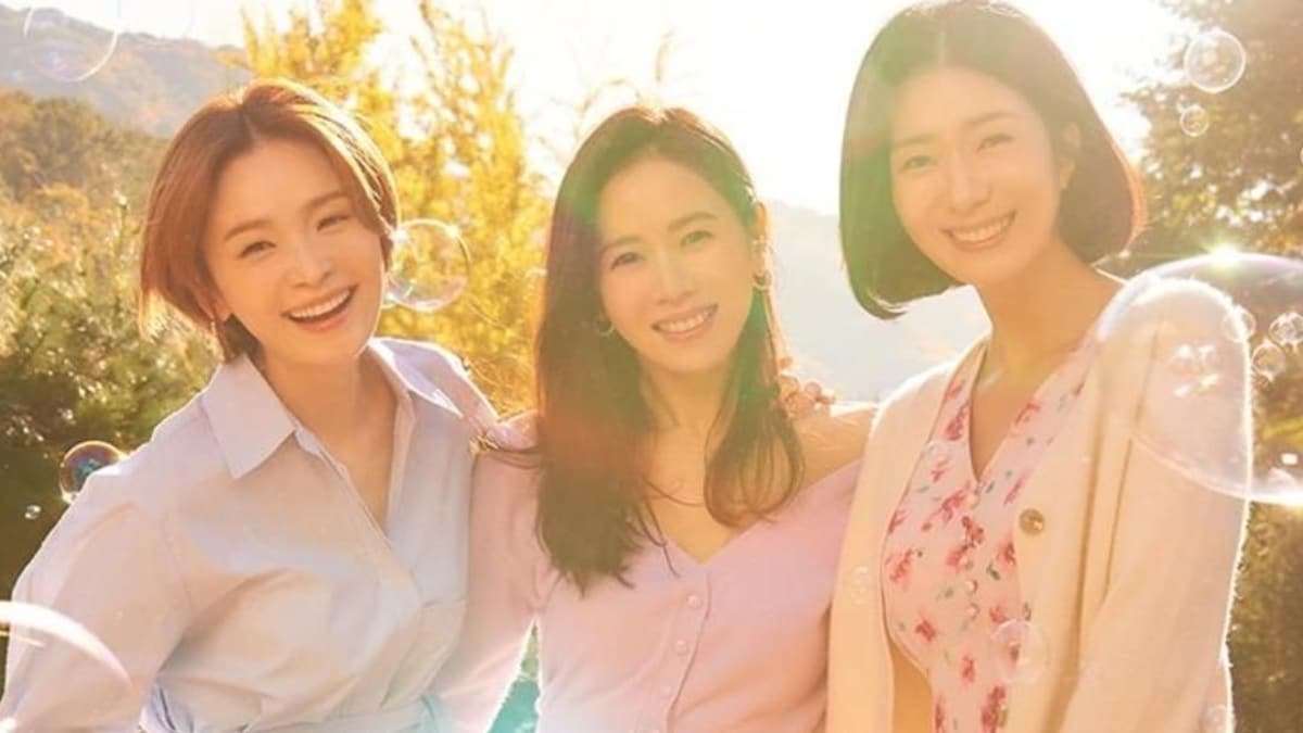 Son Ye-jin, Jeon Mi-do and Kim Ji-hyun join hands for upcoming Kdrama. See poster